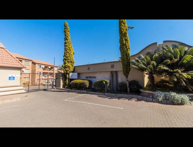 2 BEDROOM APARTMENT FOR SALE IN VORNA VALLEY